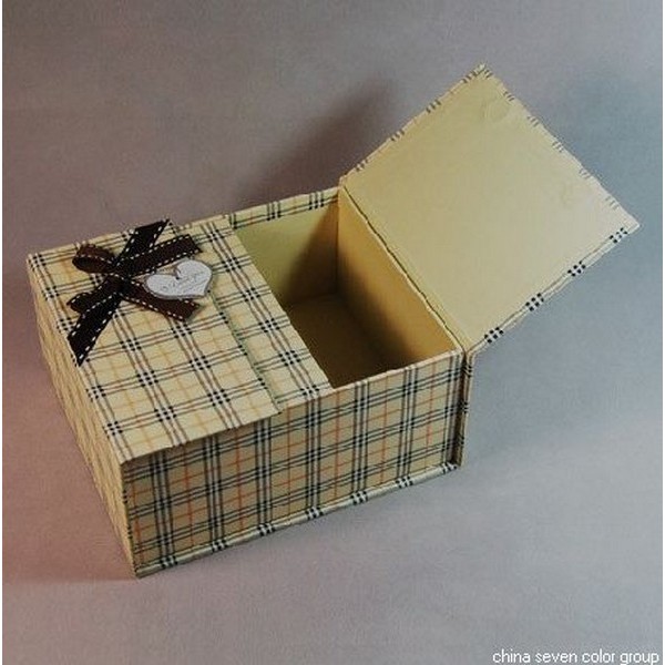 Round-Shape Gift Boxes