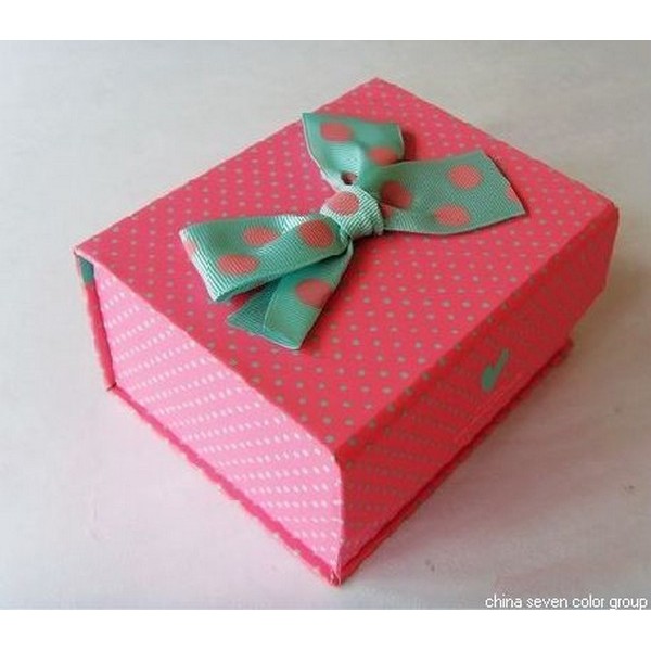 Gift Boxes With Fancy Bow